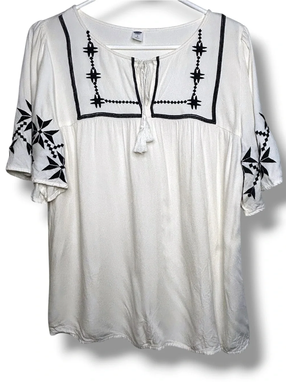 Y2K Peasant Blouse White w Black Boho Embroidery Flutter Sleeves & Tassel Ties L
